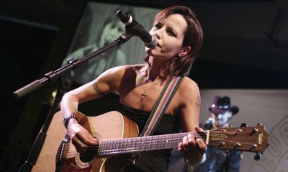 Почина вокалистката на The Cranberries в Лондон
