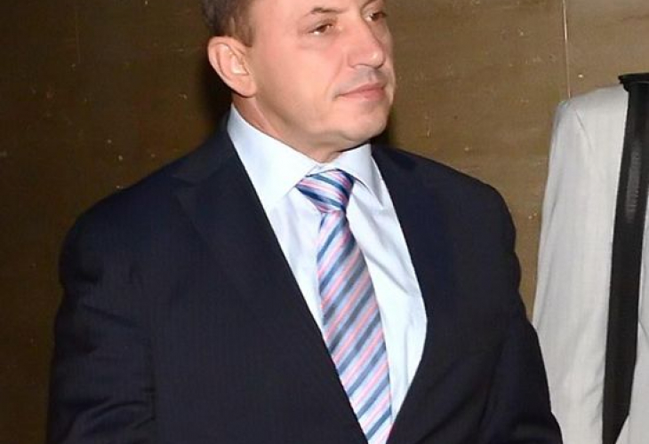 Знаковото дело „Октопод” се сгромоляса преди старта му