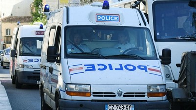 Продължават да вършеят: Руски хулигани са пребили група испанци в Кьолн