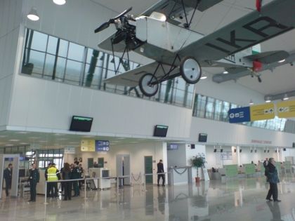Отварят офертите за концесията на летище Пловдив