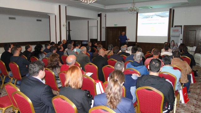 Десетки фирми участваха на организирания от БИТТЕЛ семинар на TOSHIBA в Пловдив