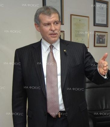 Румен Христов, СДС: По-редно и по-почтено спрямо партиите, които не могат да прескочат 4% бариера е да бъдат лишавани от субсидии