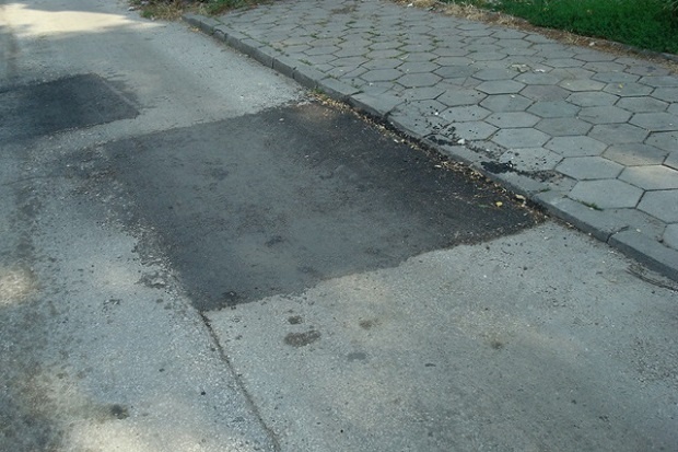 Изкърпиха аварийно дупки в „Северен“
