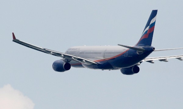 Боинг 757 кацна аварийно в Астрахан, няма пострадали