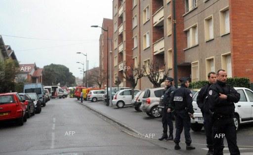 AFP: Полицията в Нова Зеландия задържа четирима души за стрелбата в джамиите