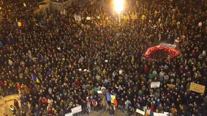 Понта ще повлече в пропастта цялата мръсна политическа пяна в Румъния