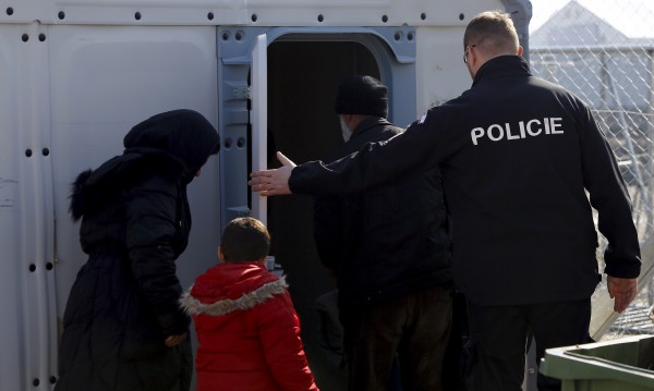 Чехия създава спецчаст за борба с нелегалната миграция