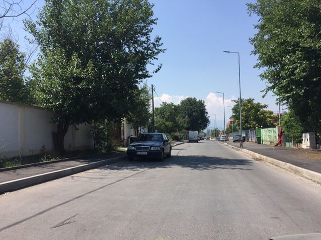 Тотев: Забавяме затварянето на 
