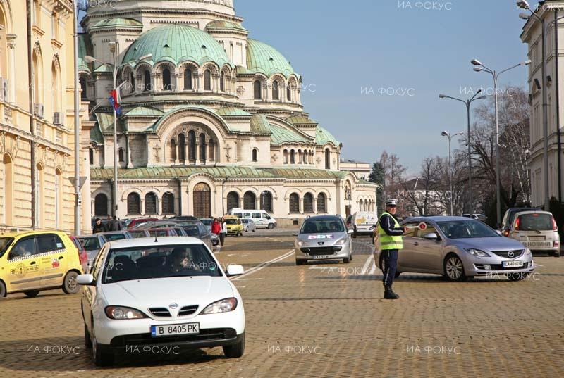 София: Въвежда се организация на движението заради тържествен водосвет на бойните знамена на празника Богоявление пред паметника на Незнайния воин на пл. „Св. Александър Невски”