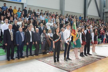 Изпратиха тържествено абитуриентите на СУ