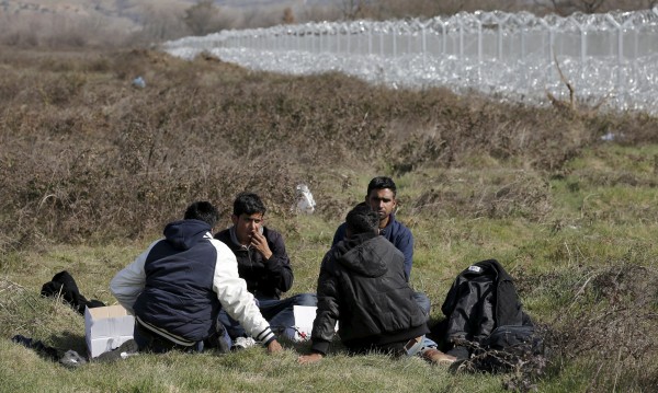 Пътят на мигрантите до Европа - все по-труден и опасен