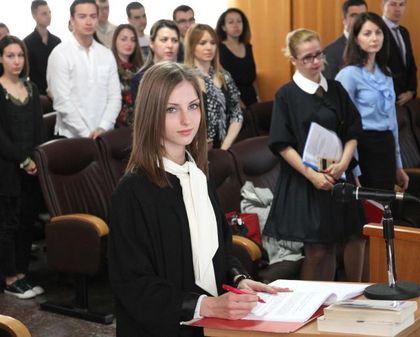 Жена не отиде на погребението на мъжа си, но поиска 100 бона кръвнина
