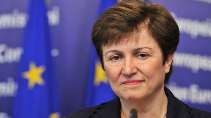 Кристалина се излага - прадядо й бил кръстил Левски?! Не беше ли Каравелов?