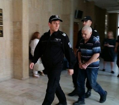 12 г. затвор и 200 хил.лв. кръвнина за убийство на майка и дъщеря