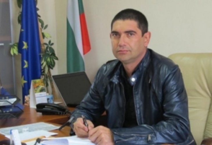 Лазар Влайков хвърля оставка
