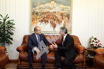 Какво си казаха Росен Плевнелиев и Румен Радев