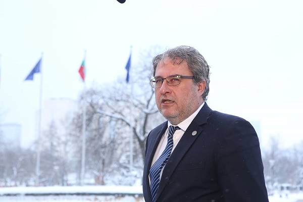 Министър Боил Банов: Проверката „ще ми развърже ръцете“