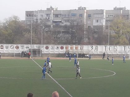 Локомотив взе дербито със Спартак при набор 2006