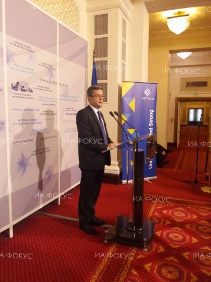 Тома Биков, ГЕРБ: БСП от партия се превърна във фалшив сайт с главен редактор собственикът на офшорна компания Елена Йончева