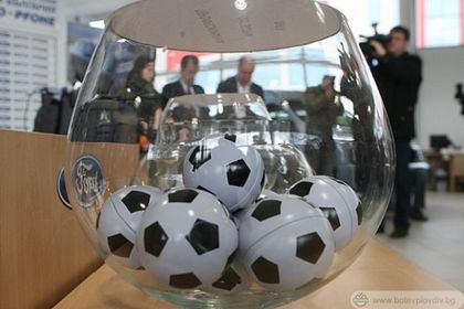 ПЪРВО В GLAS.BG: Вижте жребия за Купата при набор 2003 в София, вечно дерби още в първия кръг