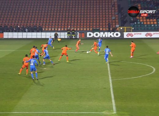 Отмениха редовен гол на "Левски" в Ловеч (ВИДЕО и СНИМКИ)