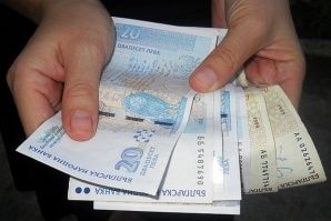 Глоби до 30 000 лева в Пазарджик за непочистени тротоари и градинки