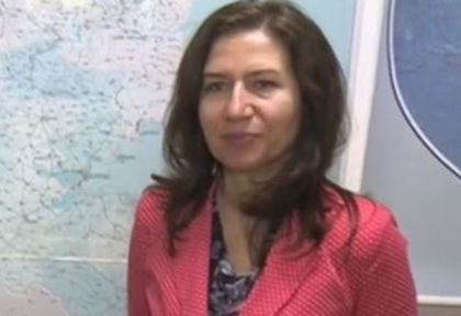Синоптичката Анастасия Стойчева с тревожна прогноза за много дъжд, сняг и опасни явления в петък, а през уикенда... (КАРТА)