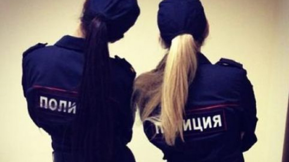 Секси БГ полицайки скриха шапката на всички от Балканите (СНИМКА)