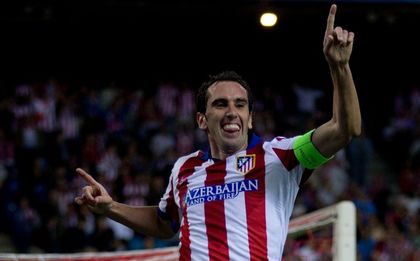 Атлетико вдигна Диего Годин за Барса