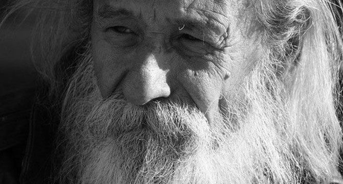 КАК ДА ЖИВЕЕШ В ЗДРАВЕ И РАДОСТ - ПРАВИЛАТА НА ЕДИН 104-ГОДИШЕН МЪДРЕЦ