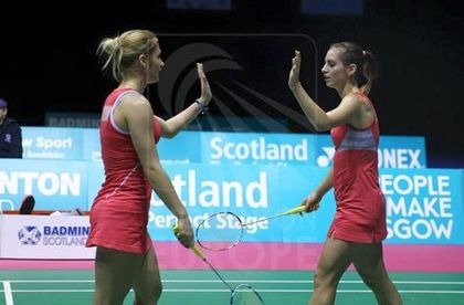 Сестри Стоеви на финал в Милано!