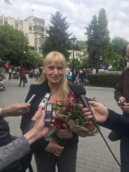 Европейски избори 2019: Елена Йончева, БСП: На 26 май ние нямаме право да се събудим в държава, в която властва еднокнижието