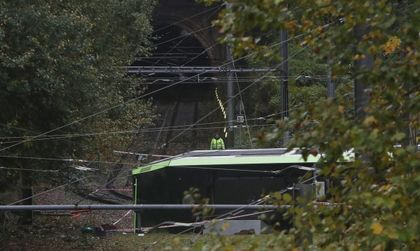 Петима загинали след инцидента с трамвая в Лондон