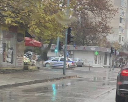 Млада шофьорка блъсна жена и дете на пешеходна пътека в Пловдив, откараха ги в болница