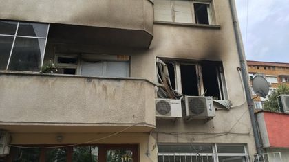 Спасиха жена от горящия й апартамент в центъра на Пловдив