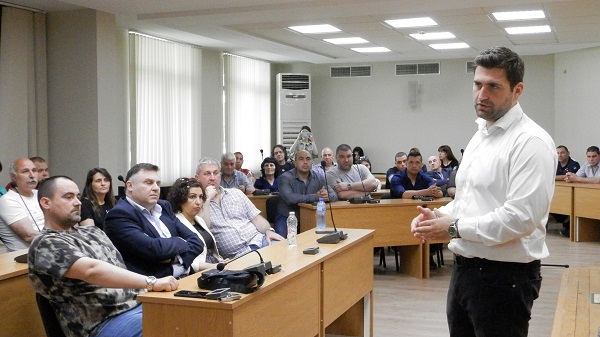 Европейски избори 2019: Андрей Новаков, ГЕРБ: Ако тримата български евродепутати бяха участвали в гласуването на пакета „Мобилност“, днес щяхме да говорим за него в минало време