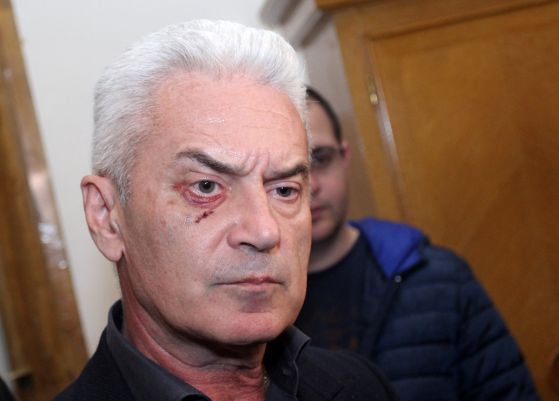 Сидеров вече няма имунитет