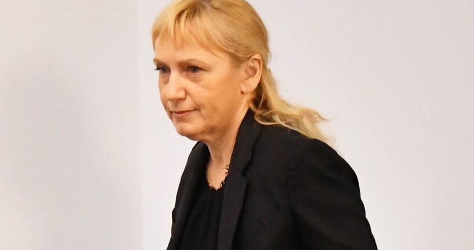 Елена Йончева пред „Петел“: 80 % от евросубсидиите отиват в 15 семейства в България