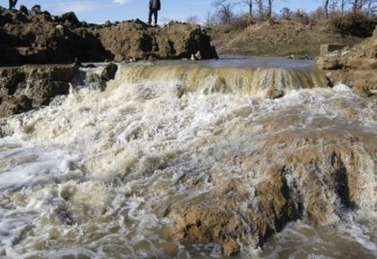 Премиерът праща трима министри в епицентъра на бедствието край Бургас