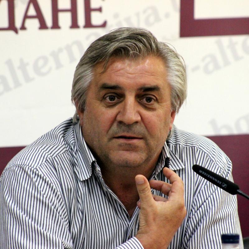 Иван Аспарухов, АБВ: 12 страни в ЕС, включително България, задълбочават регионалните си различния