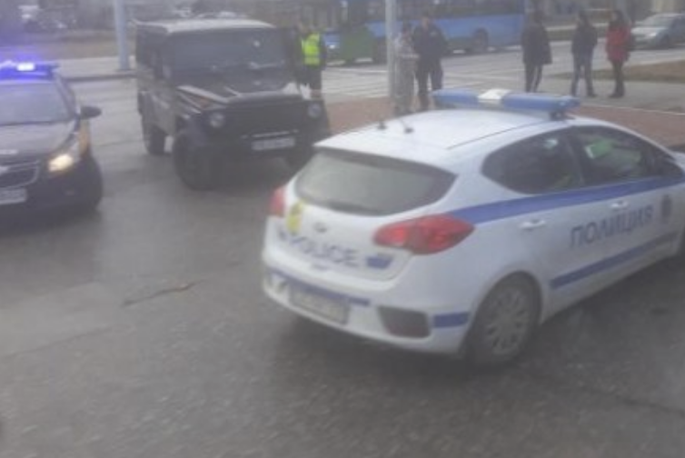 МВР и Военна полиция на катастрофа с гъзарски джип в Пловдив