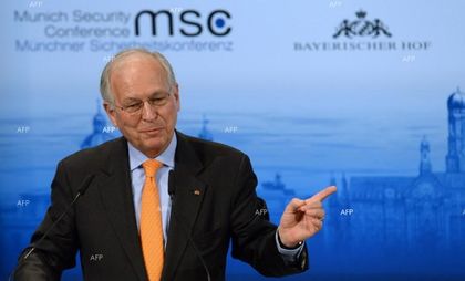 Германският дипломат Волфганг Ишингер: Няма членство в ЕС за Сърбия без признаване на Косово