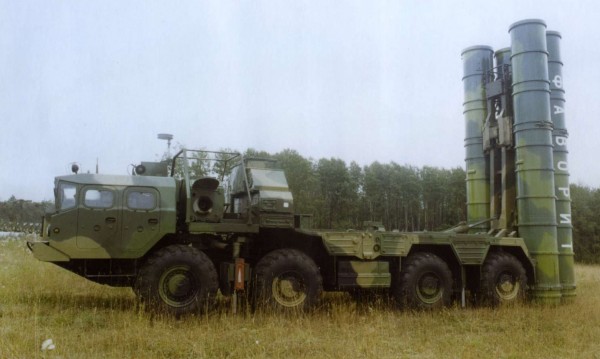 Русия доставя на Сирия противоракетна система С-300