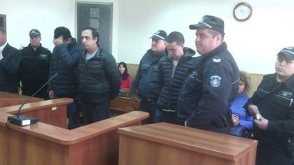 Още трима в ареста за пране на пари