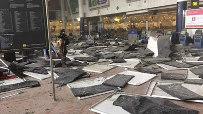 Извънредно! Две експлозии на летището в Брюксел, има загинали