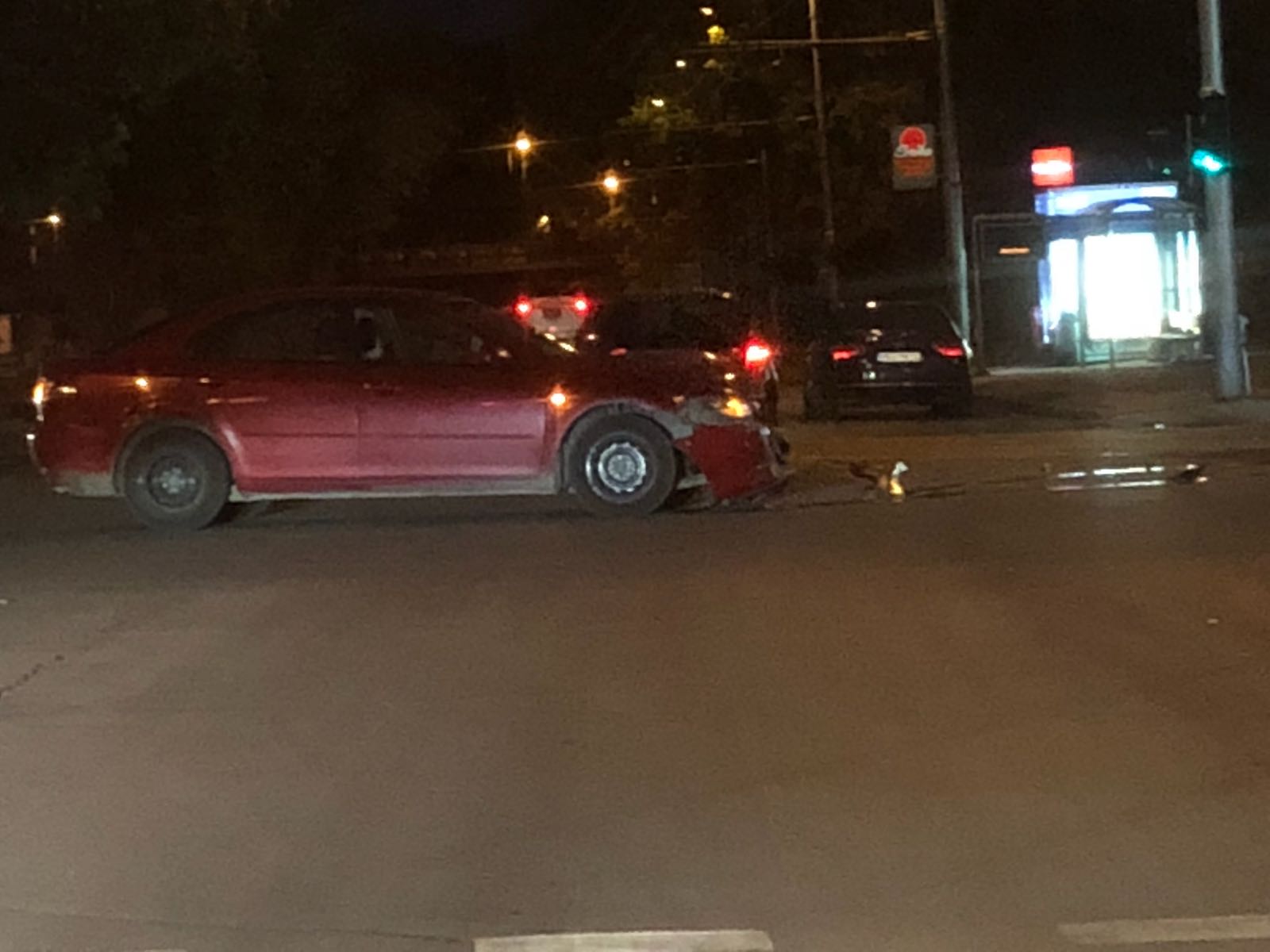 СНИМКИ: Катастрофа на Коматевския възел в Пловдив! Има пострадал