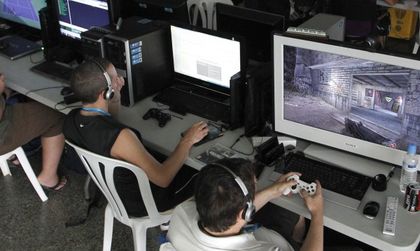 Свободата на словото в интернет намалява