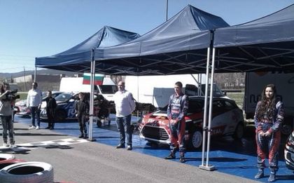 MotorSport Academy Bulgaria с екипаж и в картинга