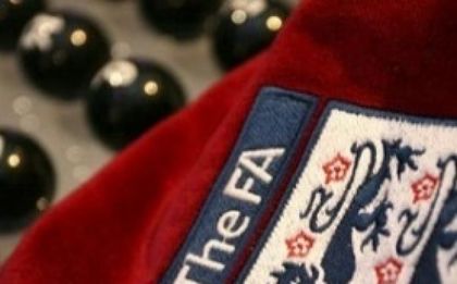 ФА ще помага на бивши фубтолисти, страдащи от деменция
