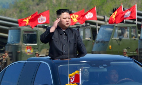 Скок на цените на горивата в КНДР – лоша новина за Ким?